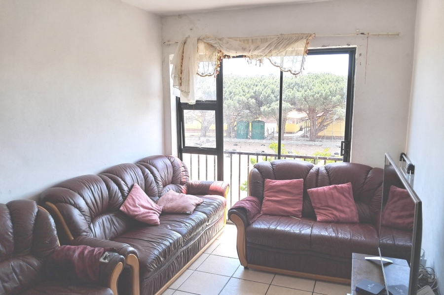 2 Bedroom Property for Sale in Maitland Western Cape